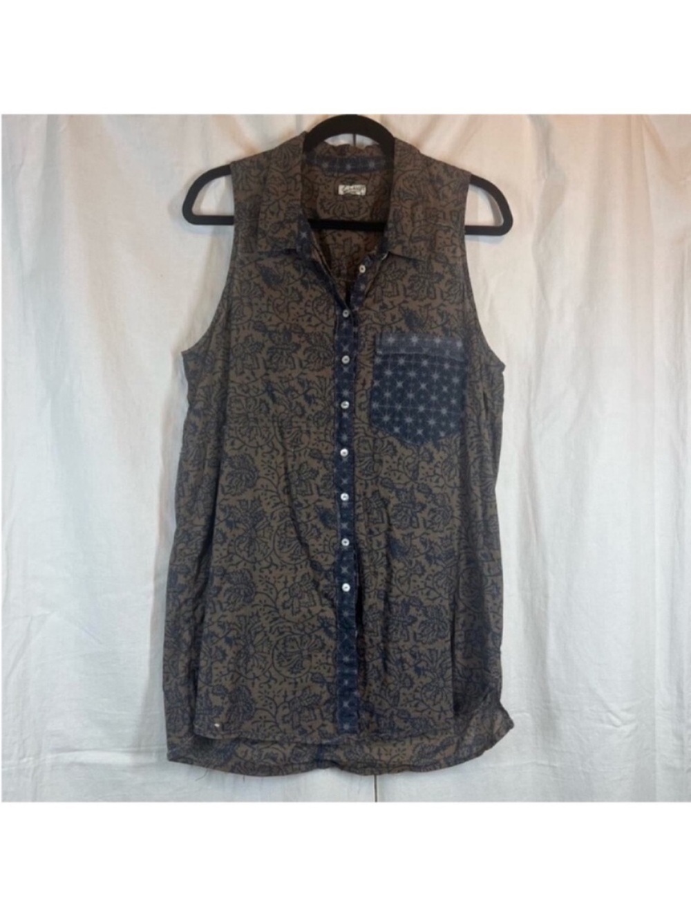 Free people 100% cotton geometric print sleeveless blouse shirt